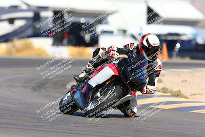 media/Jan-08-2022-SoCal Trackdays (Sat) [[1ec2777125]]/Turn 16 Set 2 (1115am)/